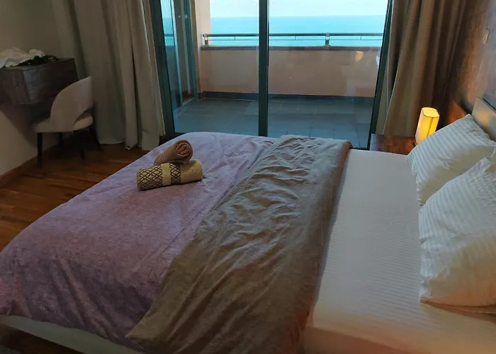 San Stefano Plaza